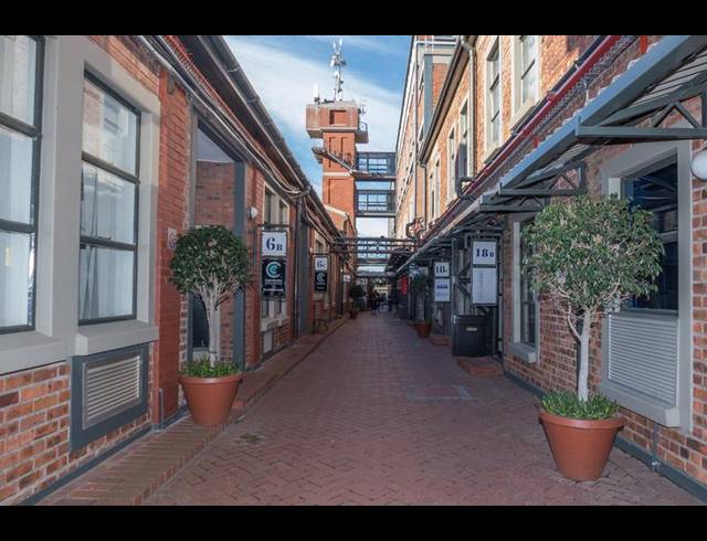 BUSINESS PROPERTY TO RENT IN MOWBRAY